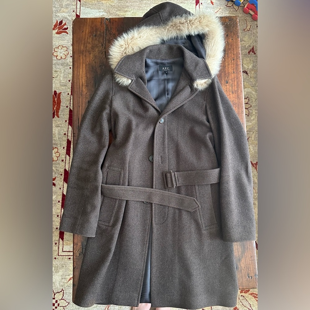 APC brown light wool coat with detachable fur rimmed hood. size small.